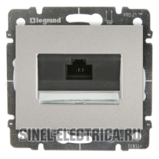 Розетка RJ45 - 1 разъем Кат.5e с лицевой панелью Legrand Galea Life (алюминий) Розетка RJ45 - 1 разъем Кат.5e с лицевой панелью Legrand Galea Life (алюминий)