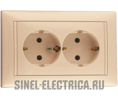 Розетка двойная Legrand Valena (моноблок) с заземлением Legrand Valena (слоновая кость) Розетка двойная Legrand Valena (моноблок) с заземлением Legrand Valena (слоновая кость)