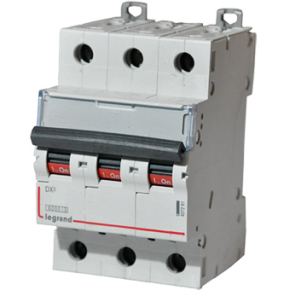   Legrand DX3 - 3P - 16A - C - 6kA - 3M - 400 | : 407291